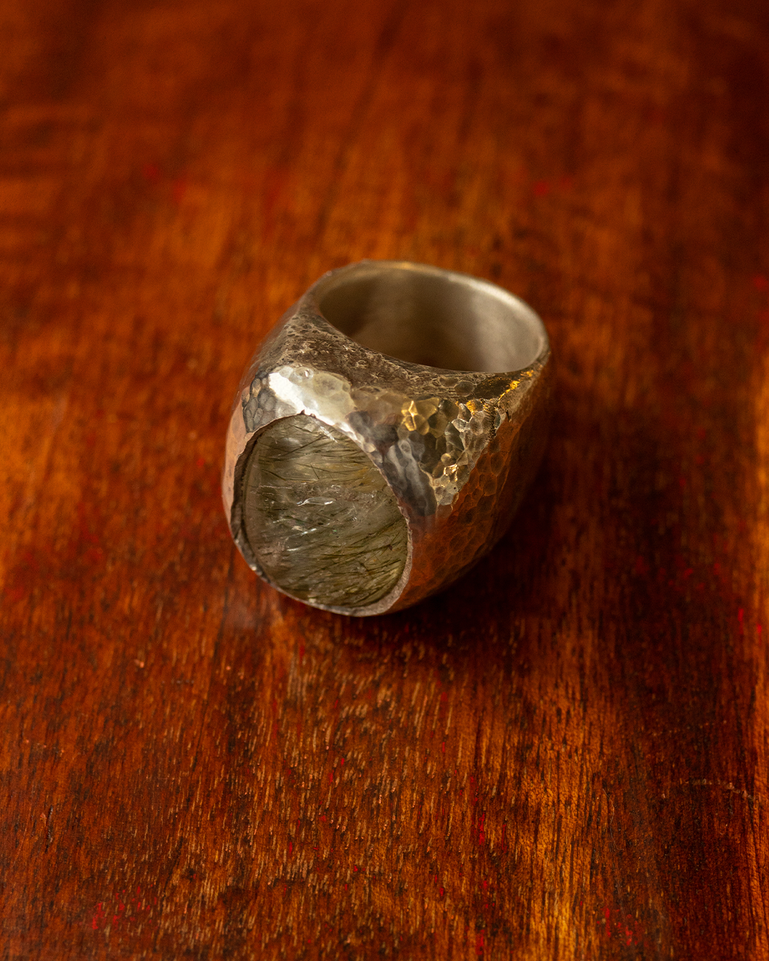 Rutile mono 01 by EST. 1921