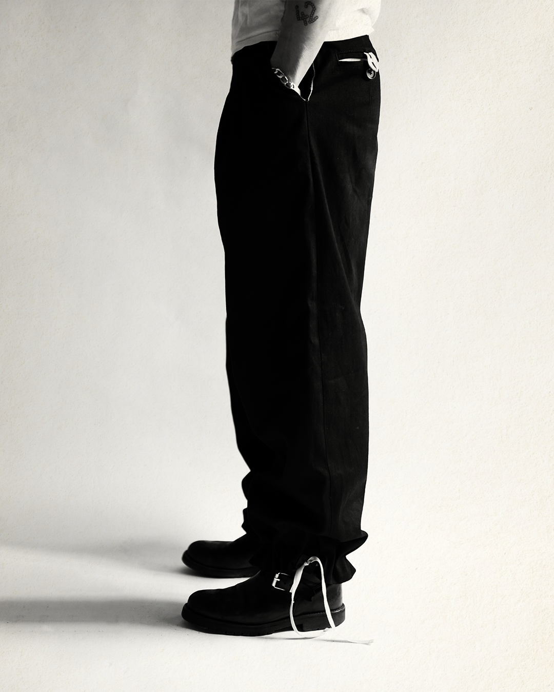Leonardo Trouser
