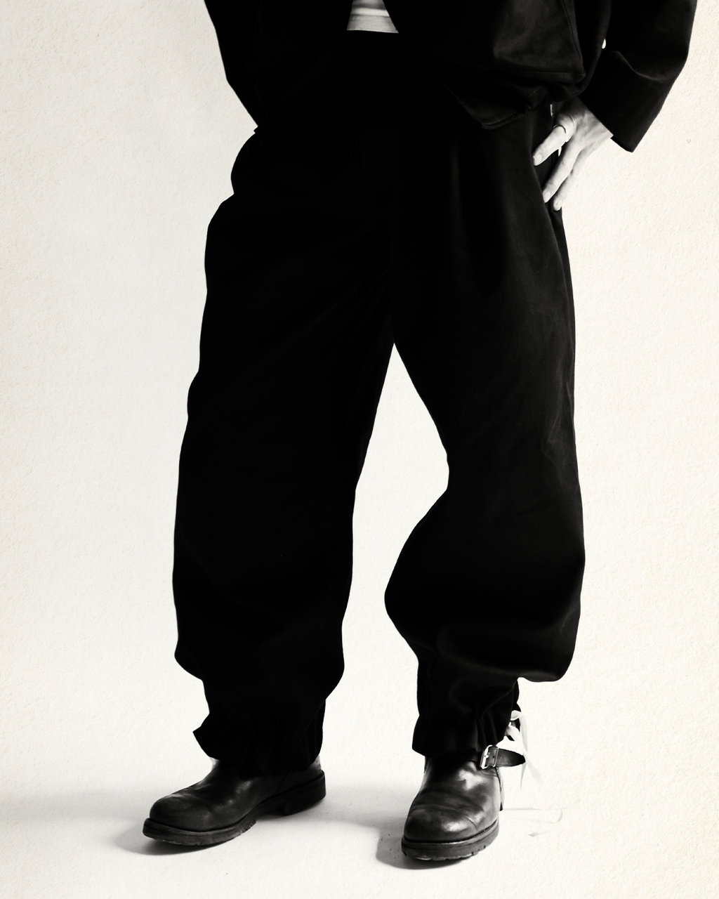 Leonardo Trouser